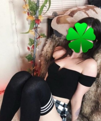 Зина, 22 года, 2 размер груди